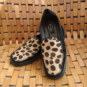 EUC STUART WEITZMAN Black w/Giraffe Hair Leather Lady Loafers Size 10.5/11